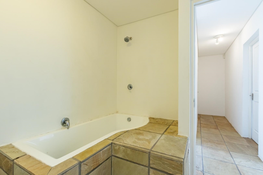5 Bedroom Property for Sale in Tokai Western Cape